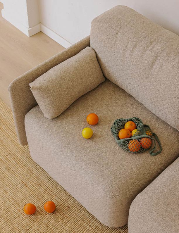 El moderno sofá que llega a casa en 24 horas y en una caja (y que puedes probar 100 días)