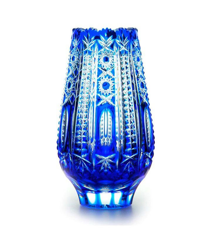 florero de cristal en azul cobalto de bohemia kendy