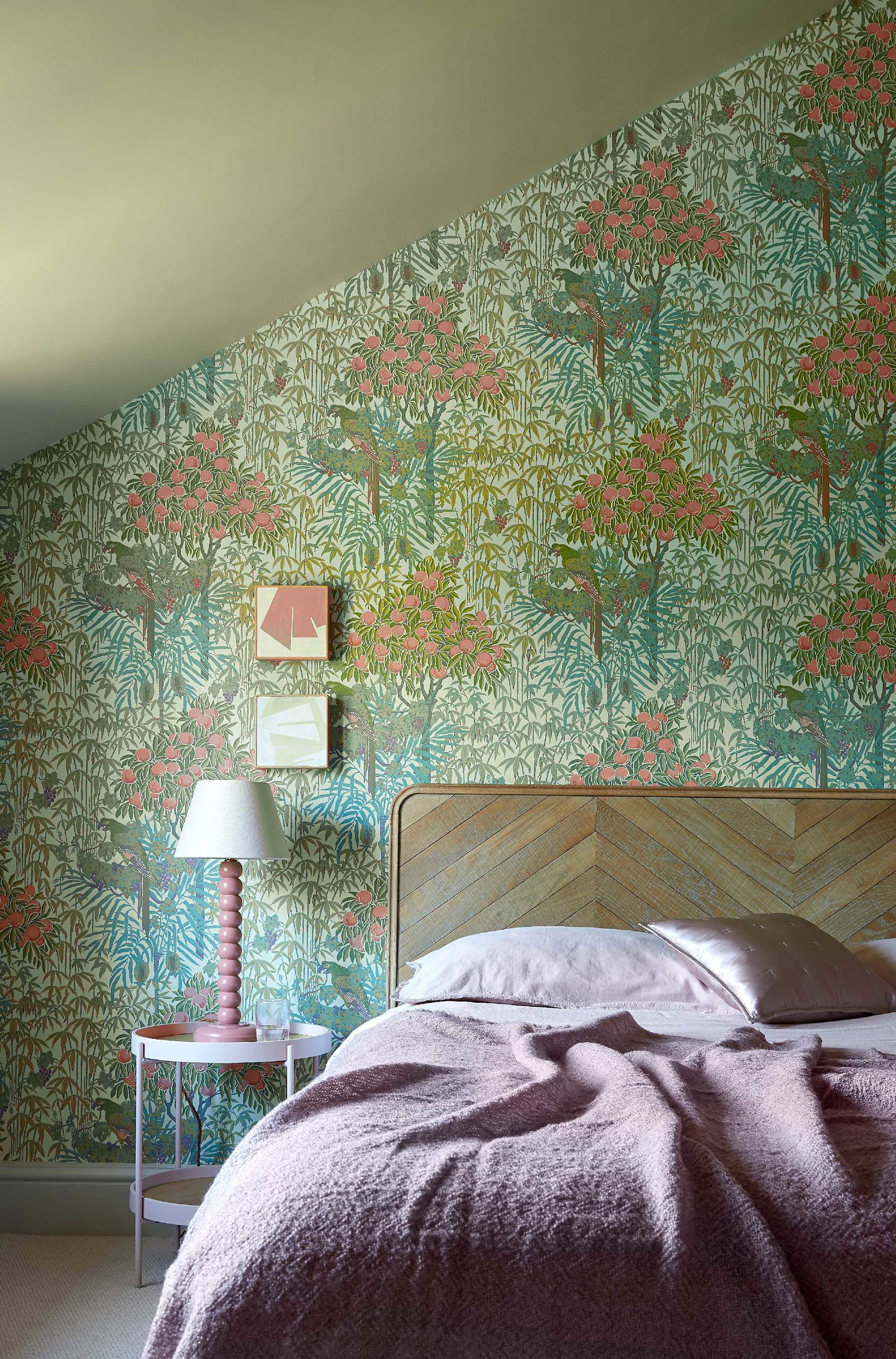 Dormitorio de revista papel pintado
