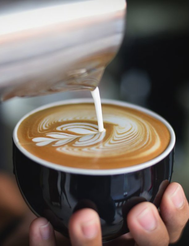 Tazas transparentes: la nueva obsesión de los amantes del café para mantener mejor el calor y sumar elegancia