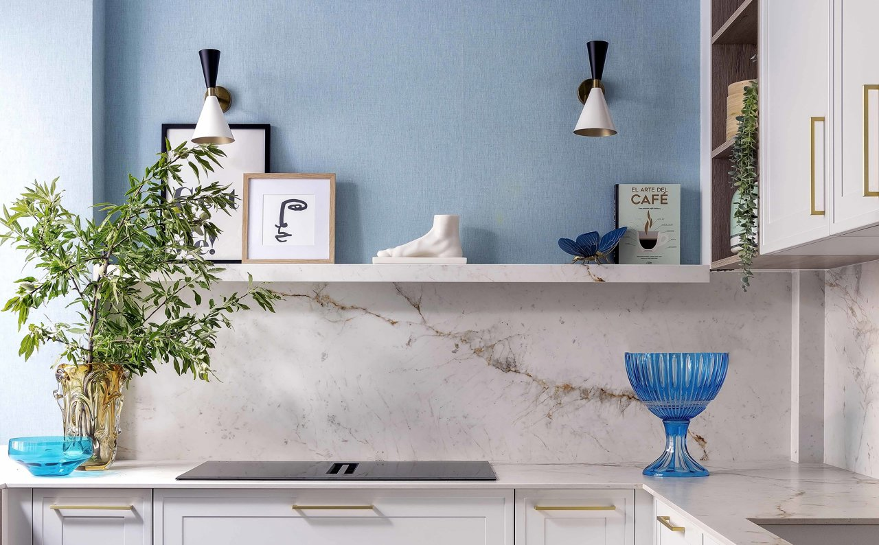 10 ideas prácticas y bonitas para decorar la pared de la cocina que dan un nuevo aire 
