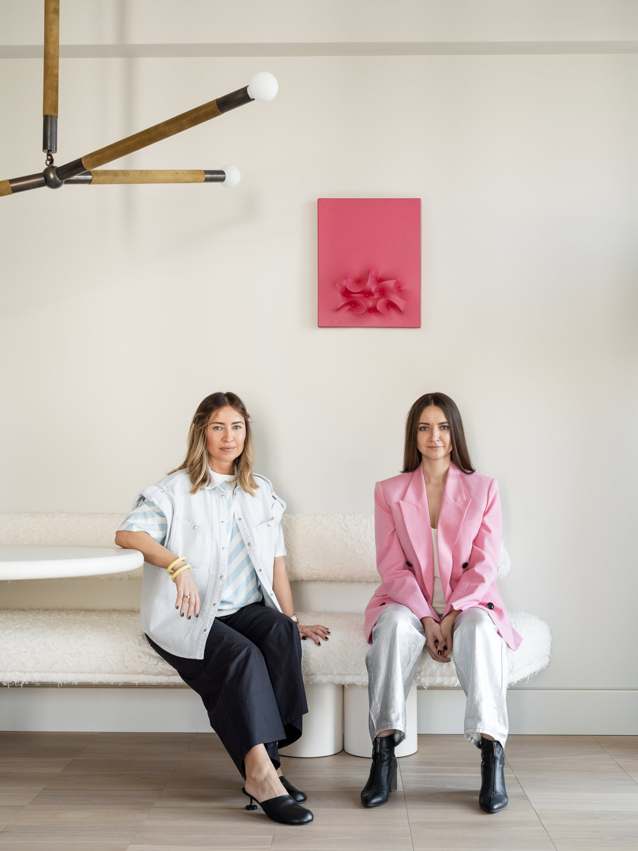 Las interioristas Snezhana Tcutcaeva y Evgeniya Dubrovskaya son las fundadoras del Estudio Se Design Buro.