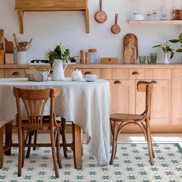 6 alfombras vinílicas para la cocina que no son las típicas: más elegantes y parecen de diseño