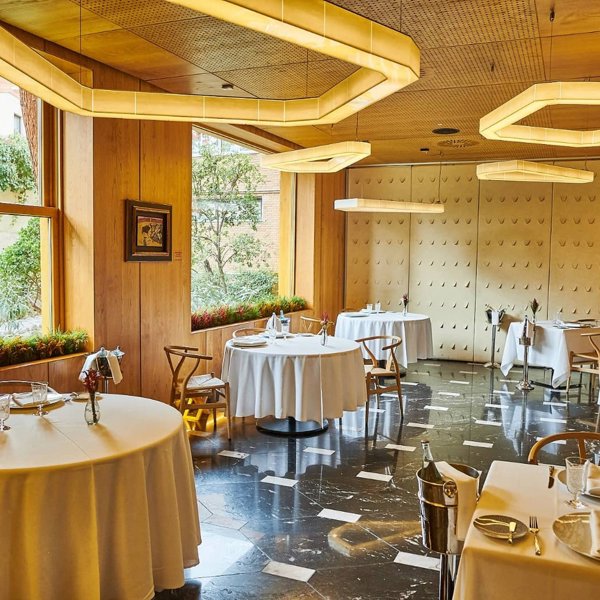 A'Barra: el restaurante madrileño cuya decoración hace oda a la tradición española moderna