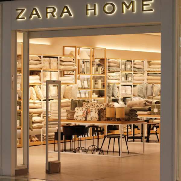 Zara Home nos devuelve la primavera con las fundas nórdicas y de cojín con los estampados más frescos y ligeros