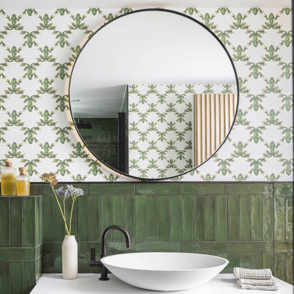 10 fotos que demuestran que los azulejos en el baño no están desfasados y quedan así de bonitos
