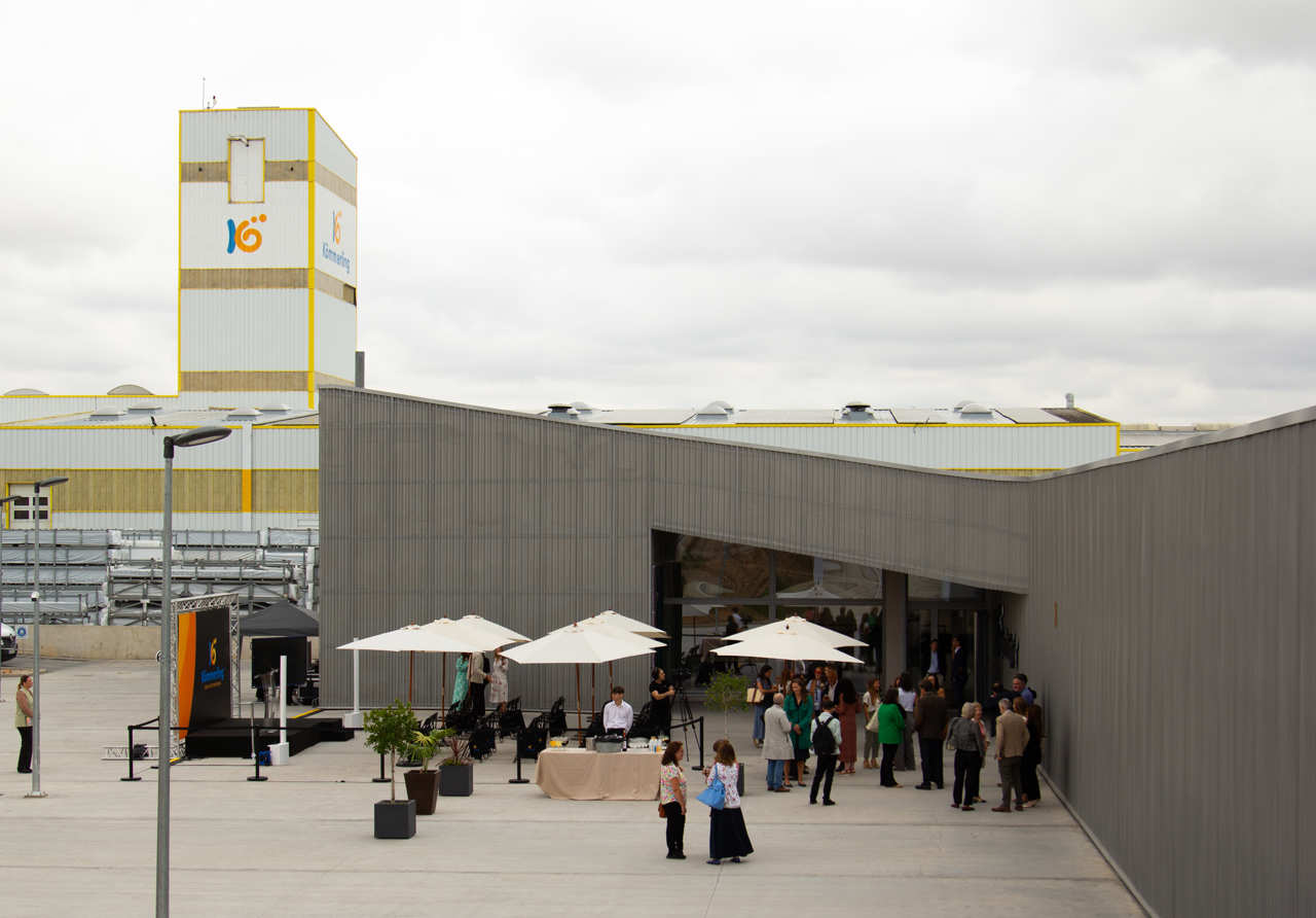 Las nuevas oficinas de Kömmerling se consolidan como un modelo de arquitectura sostenible al conseguir tres certificaciones ambientales