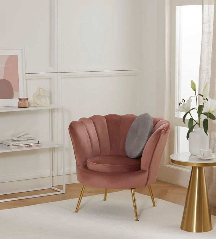 sillon de terciopelo rosa