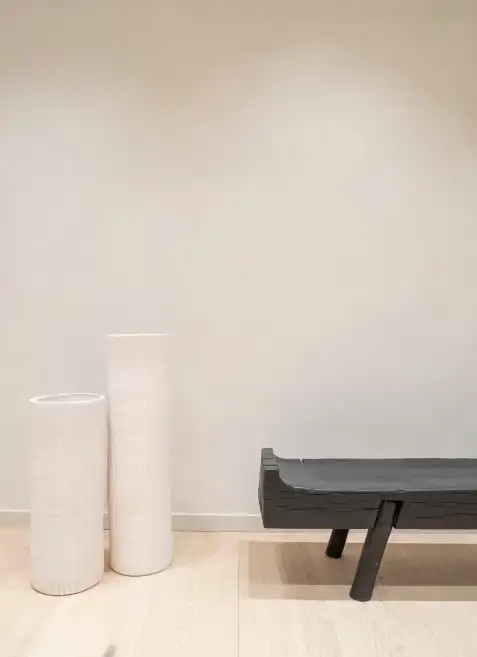 Banco negro madera