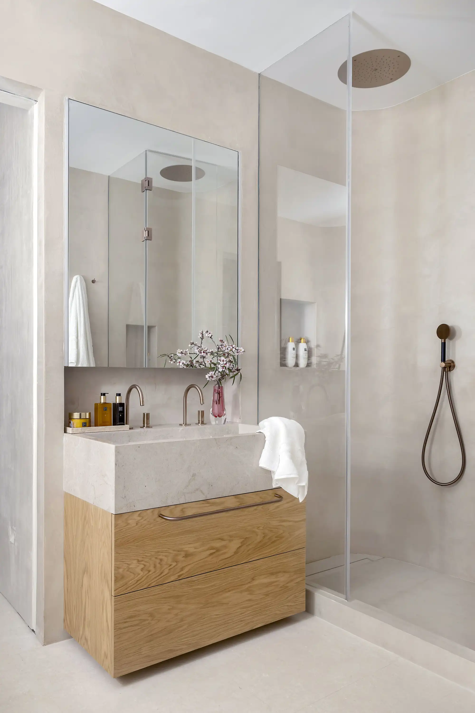 Baño de microcemento