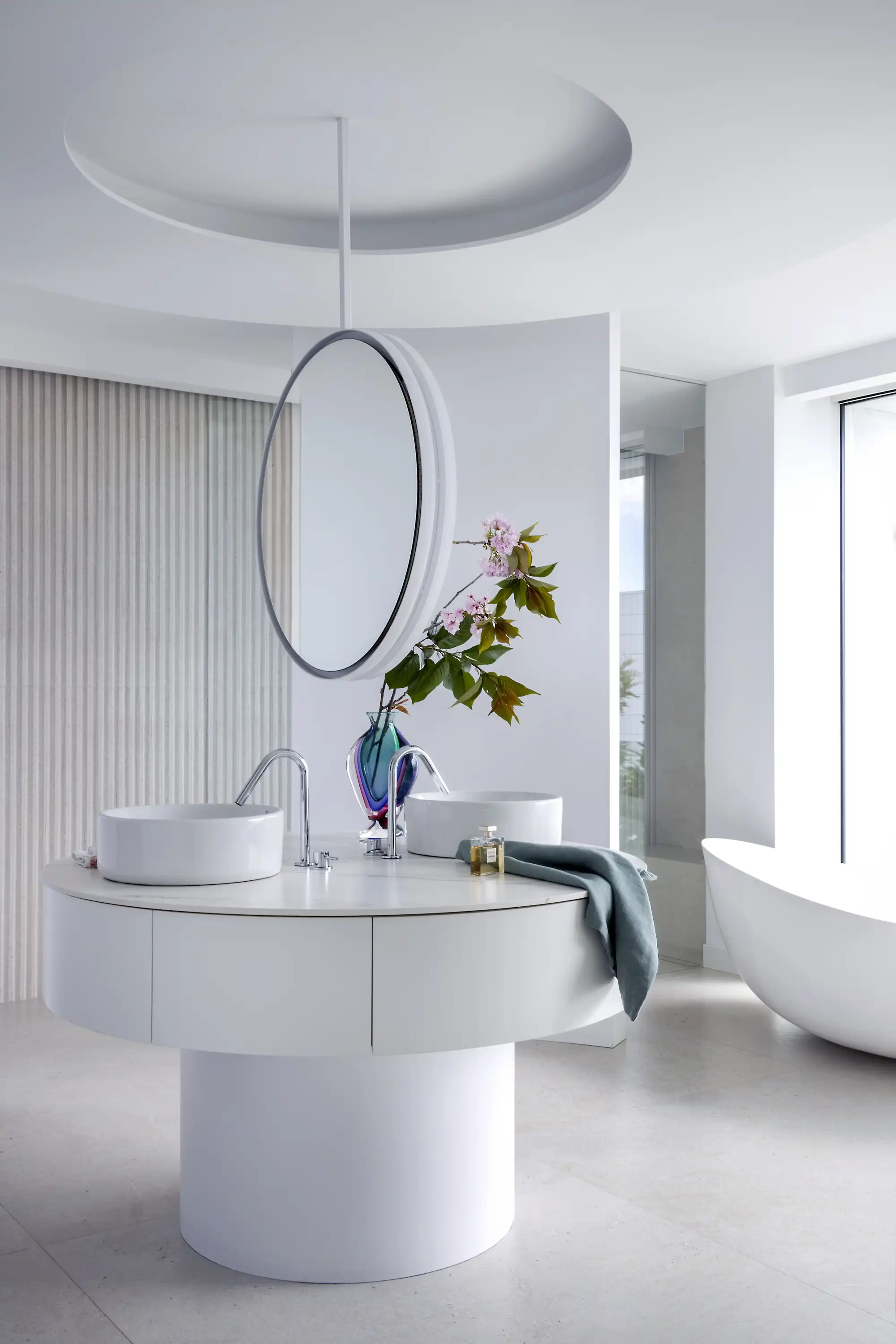 cuarto de baño blanco