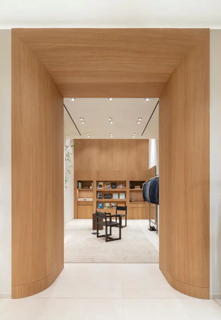 LIBRERÍA MADERA MASSIMO DUTTI 