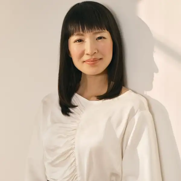 Marie Kondo dice adiós a las cortinas en su casa: la alternativa minimalista, de estilo 'wabi sabi' para ganar luz