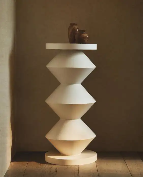 Pedestal en estilo 