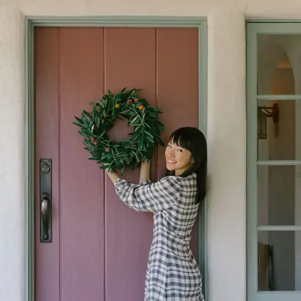 Así es el árbol de Navidad que Marie Kondo quiere en su casa: natural, minimalista y original