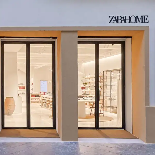 Ayer entré a Zara Home a por un cabecero y me apasionó su diseño interior minimalista, moderno y natural