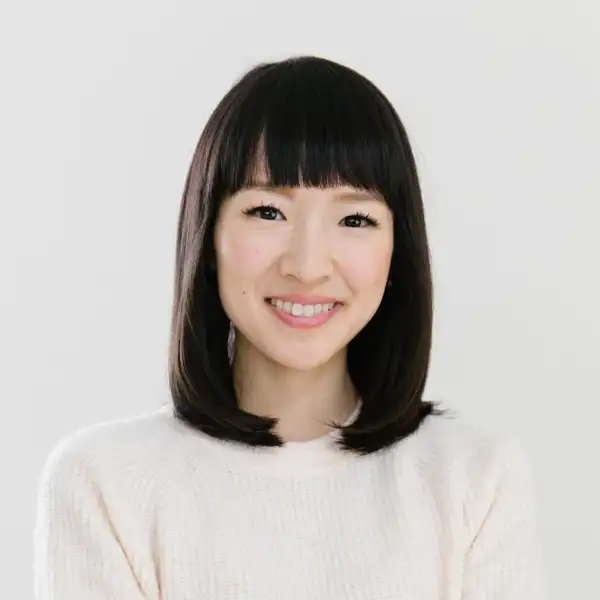 Zara Home agotará la lámpara que tendría Marie Kondo en su casa: de estilo wabi-sabi, rústica y cálida