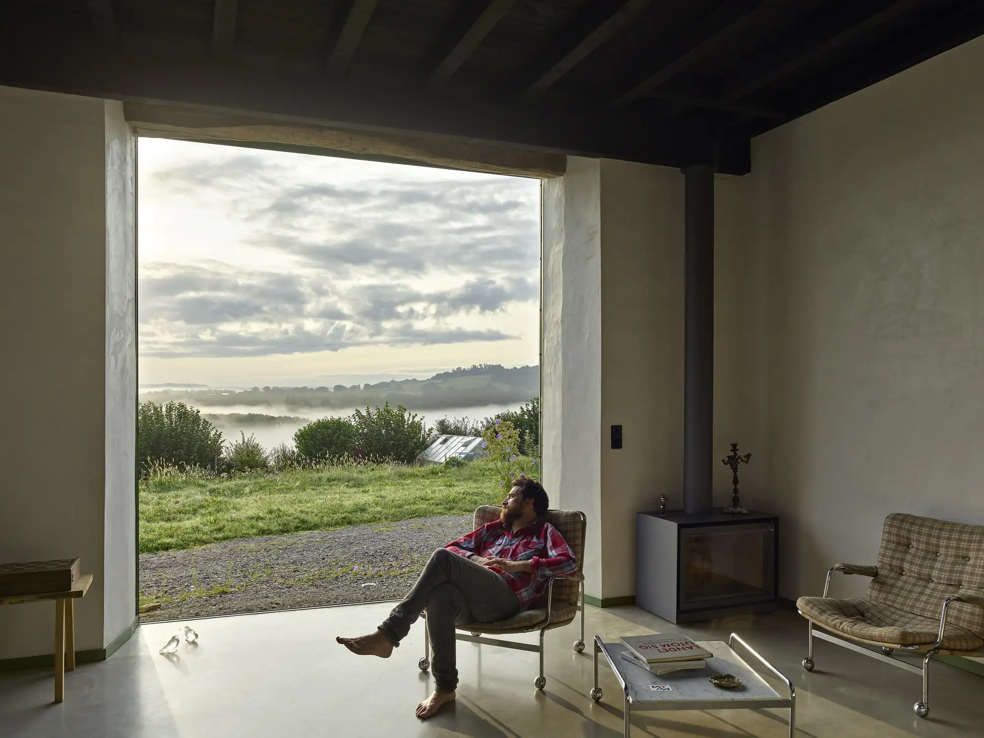 Casa Hourré: rehabilitación de una antigua granja derruida en Francia. Proyecto: Collectif Encore