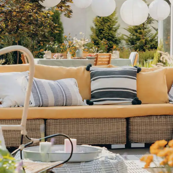 El balcón más bonito de la calle será el tuyo: 7 consejos para convertirlo en un oasis esta primavera