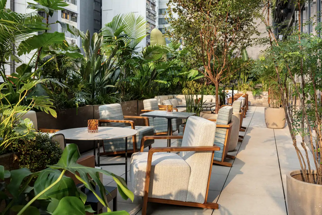 Zoku, el restaurante japonés con terraza en The Hari. 