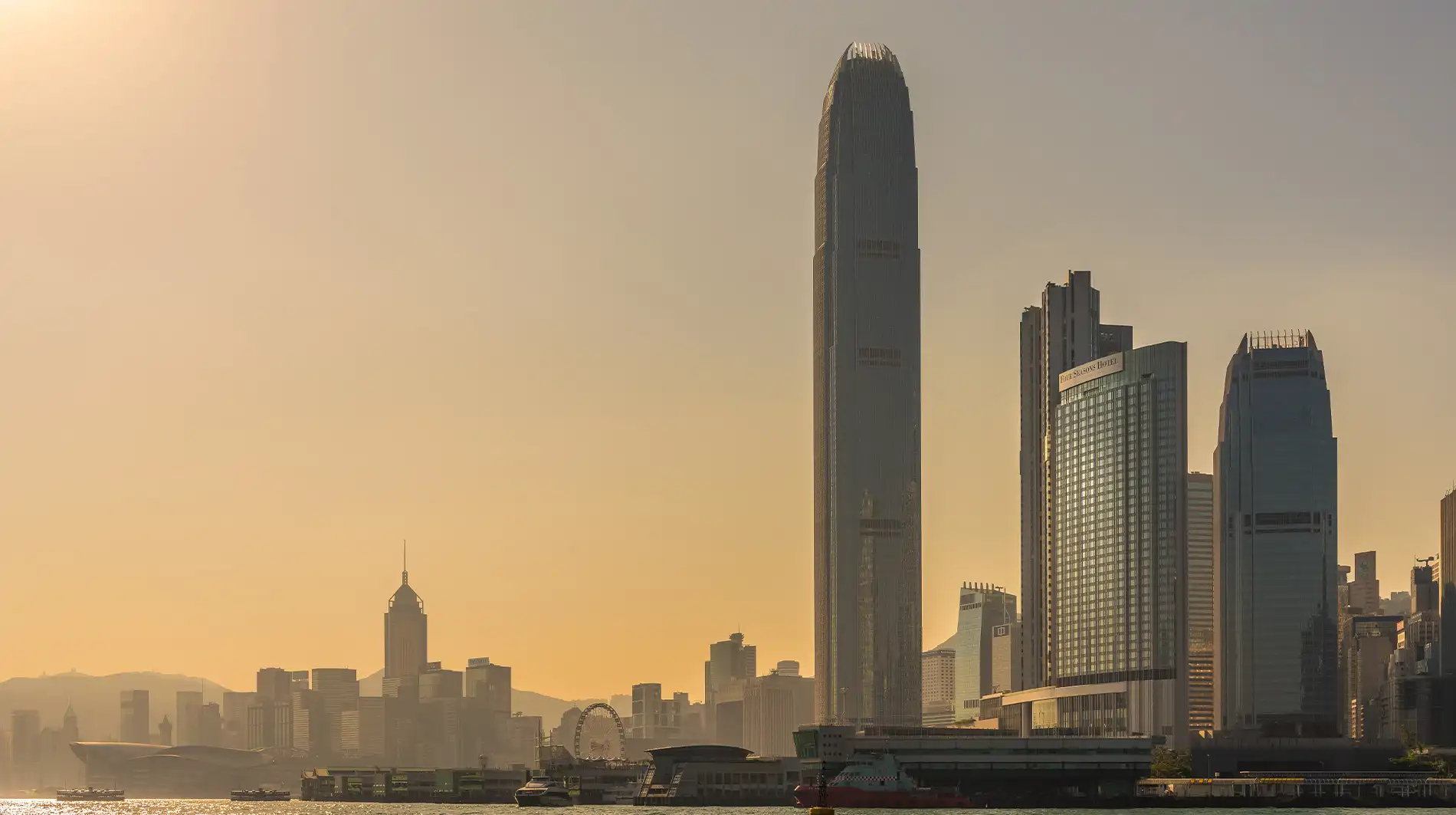Four Seasons Hong Kong, uno de los hoteles más emblemáticos de la península.