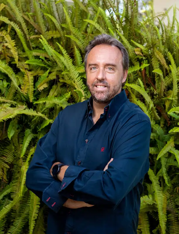 Paco Díaz, paisajista: "Un jardín bien diseñado no solo es un placer para la vista, también despierta emociones y transforma el espacio en un refugio de paz"