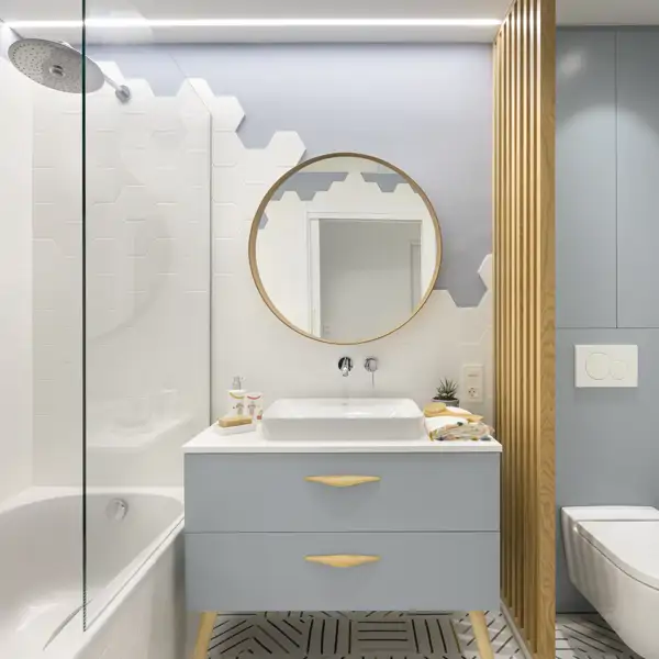 Colores, cuadros, papeles pintados… Estos 7 baños infantiles tienen ideas para decorarlo de forma fácil y divertida