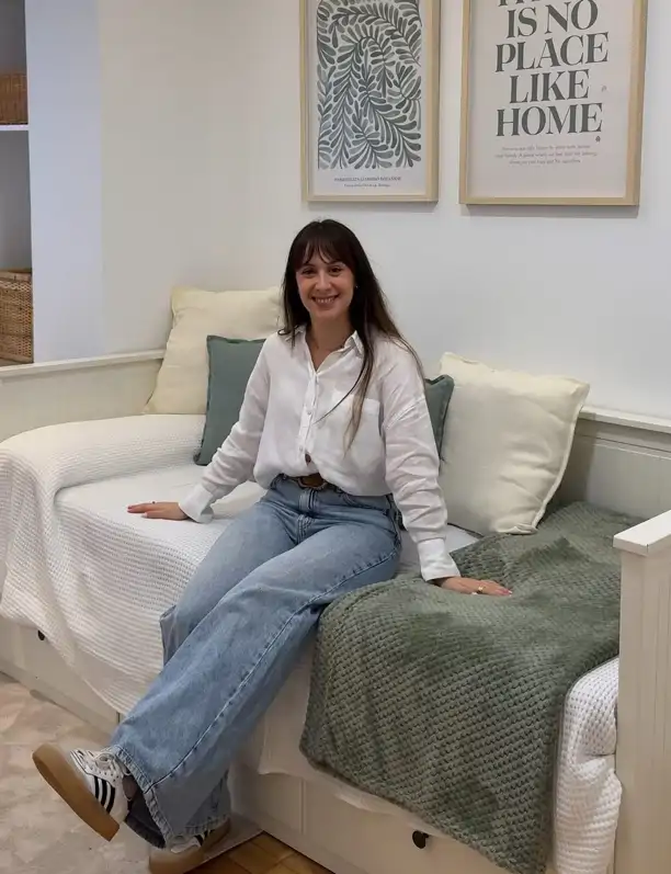 Sara Ros, interiorista: "No pongas cortinas cortas, las altas hacen que la estancia parezca más iluminada y más sofisticada"
