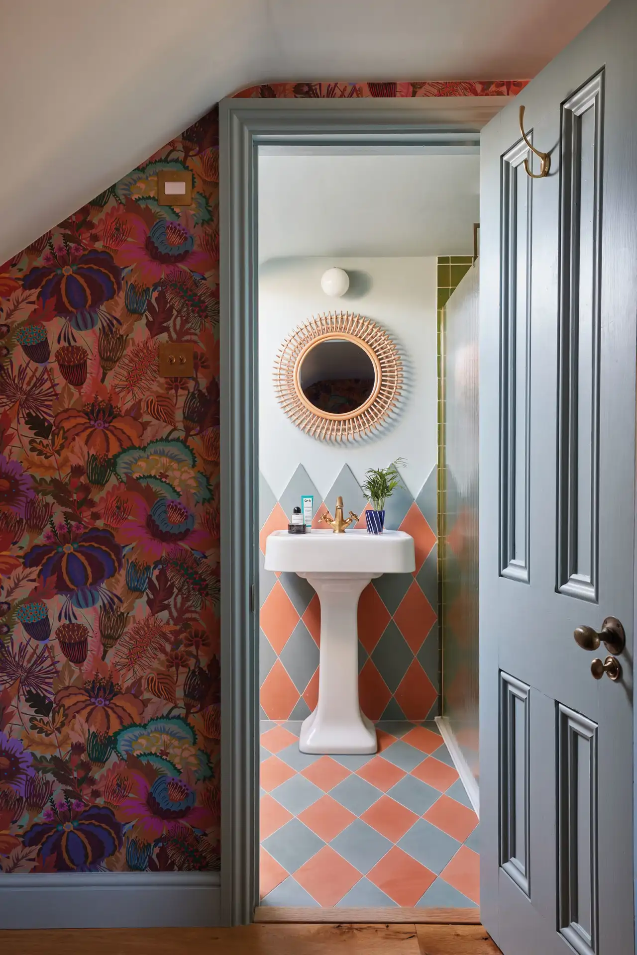 Baño con mosaico