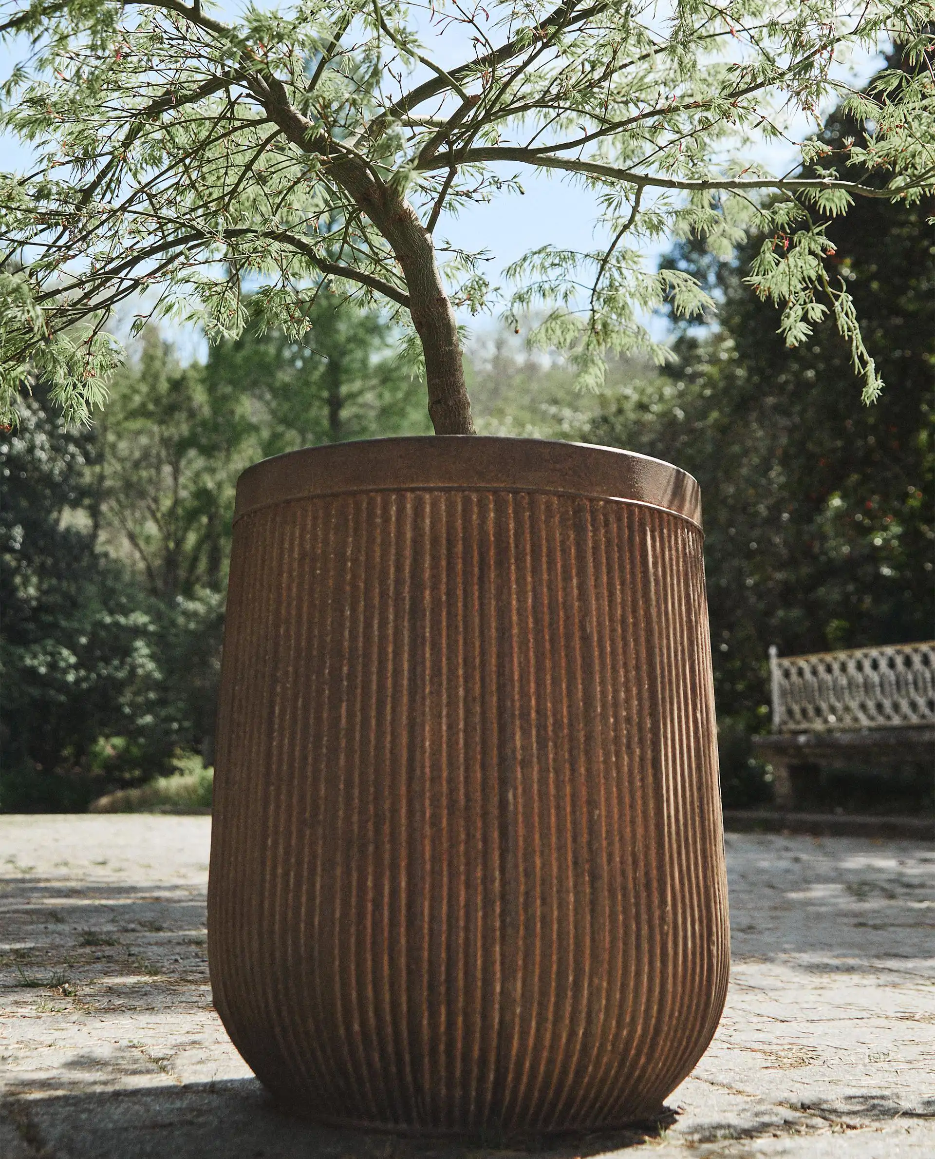 Cubre macetero de hierro