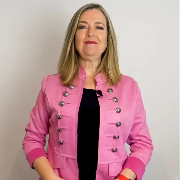 Montserrat Beltrán, experta en Feng Shui: "En el baño, NO hay que poner un espejo justo frente a la puerta"