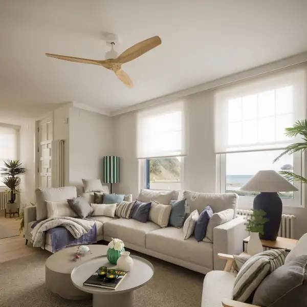 Una familia con tres hijos tiene una segunda vivienda frente al mar: mira las FOTOS, estancia por estancia