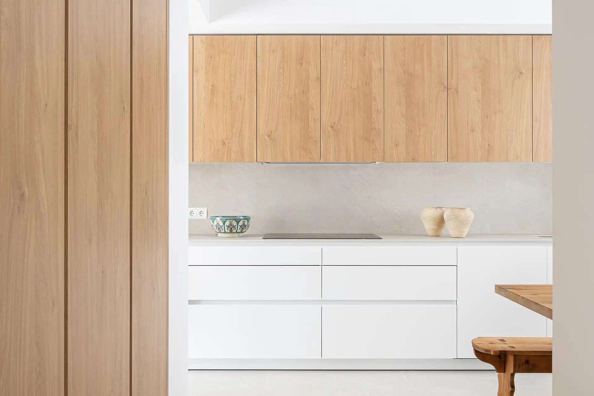 Cocina blanca madera