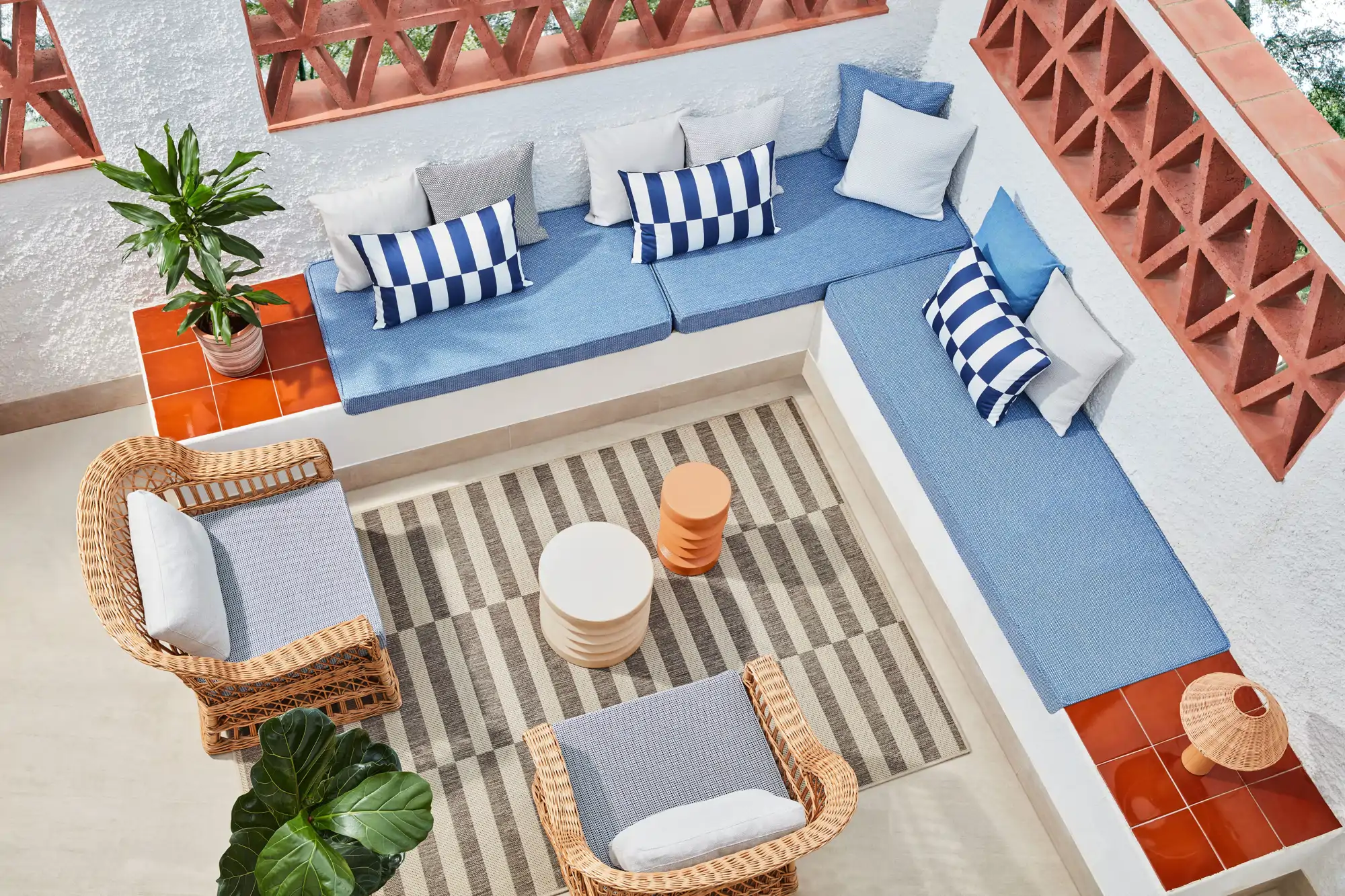 PEPE PENALVER OCEAN DRIVE 32 copia