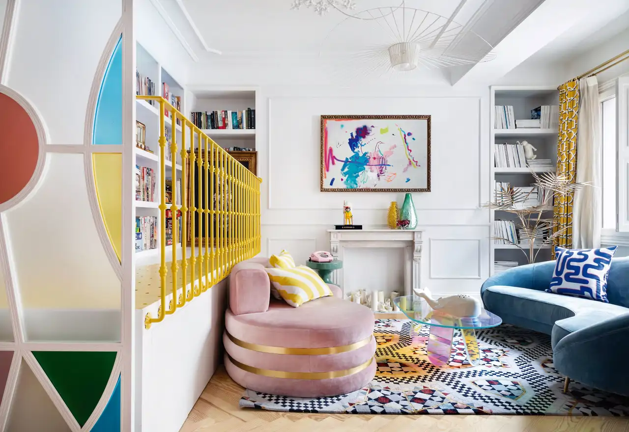 Casas modernas y eclécticas: el interiorista Guille García-Hoz convierte este piso de Barcelona en un universo colorista, divertido y creativo