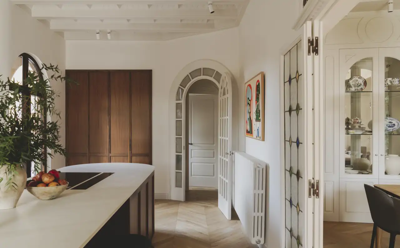 cocina comedor arco vitrina