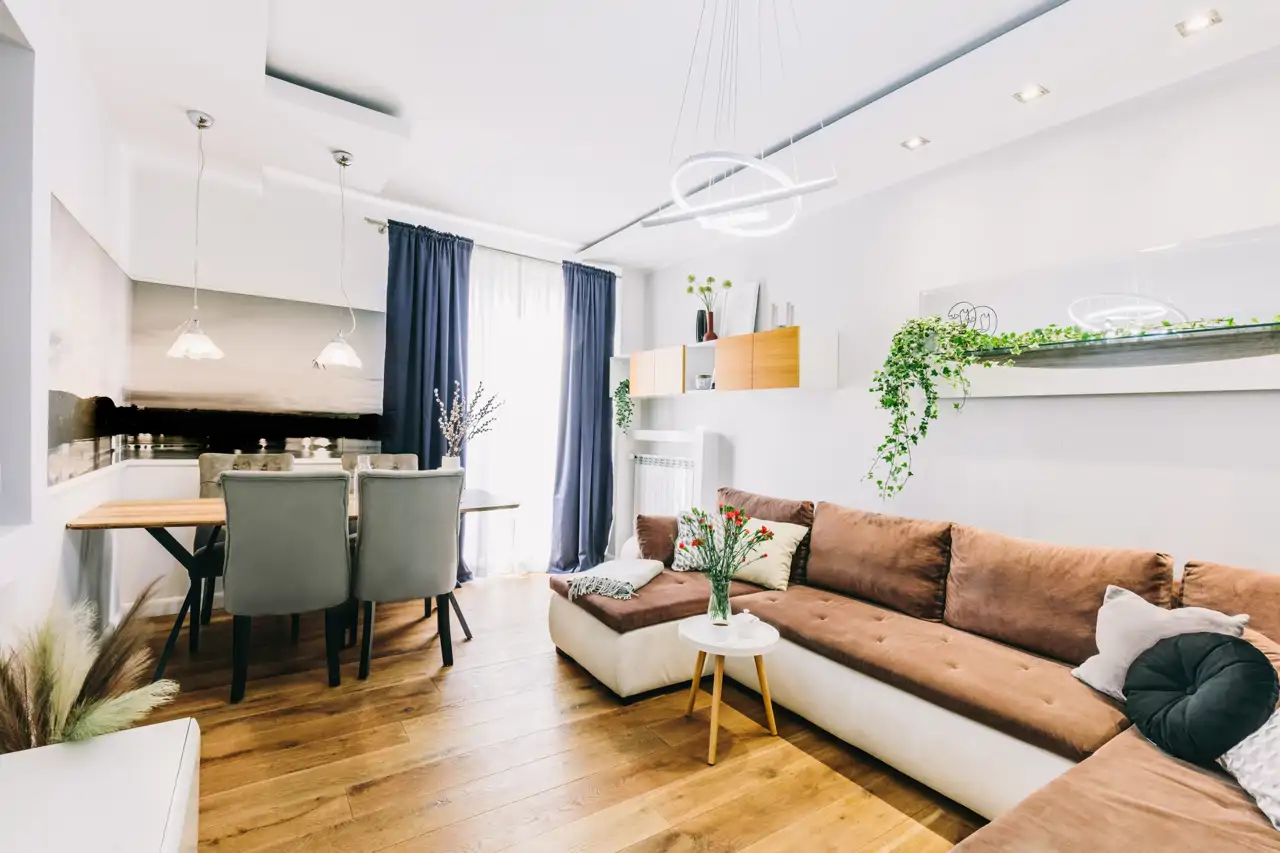 El home staging busca crear ambientes neutros pero acogedores