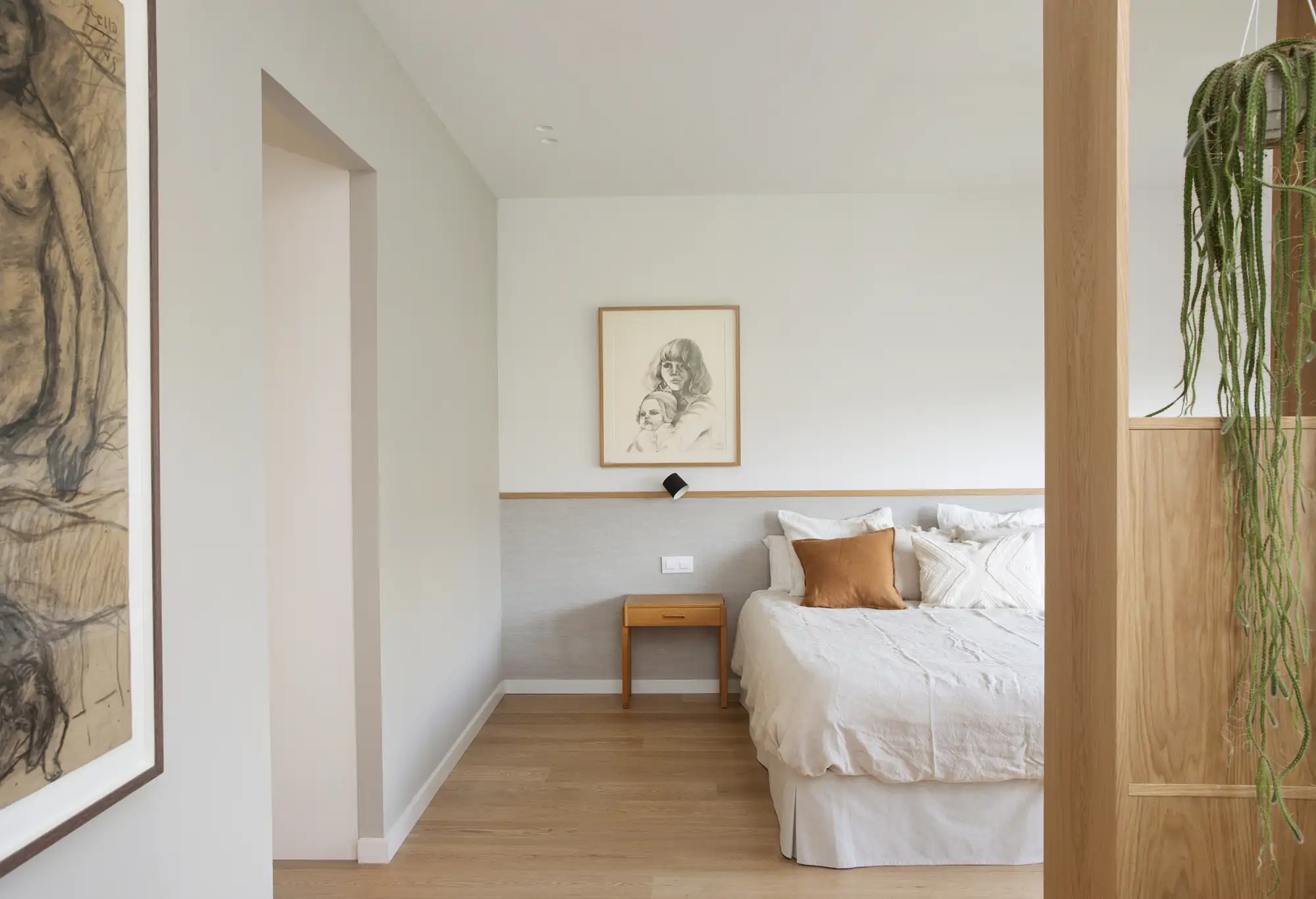 Líneas simples en el dormitorio principal