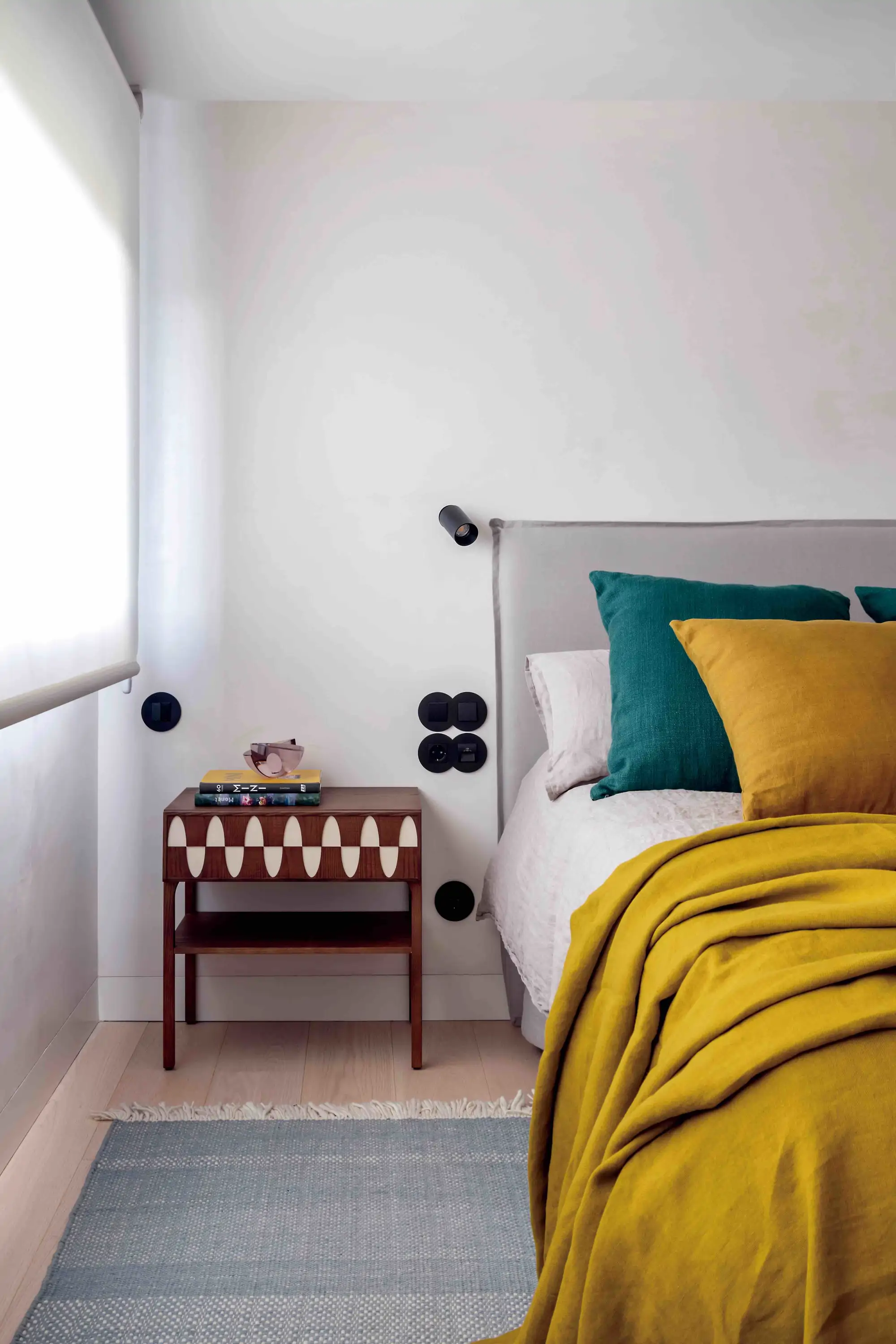 Kresta Design Lucas y Herández-Gil casa dormitorio 25 aniversario