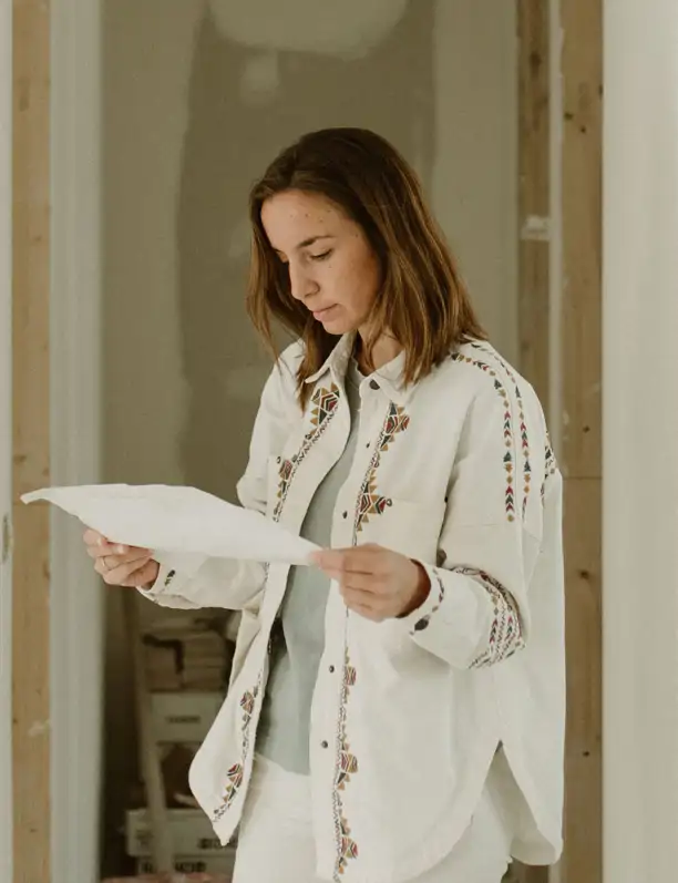 Cristina Felipe, arquitecta: “En mi casa he eliminado las persianas porque me gusta amanecer con luz natural en el dormitorio”
