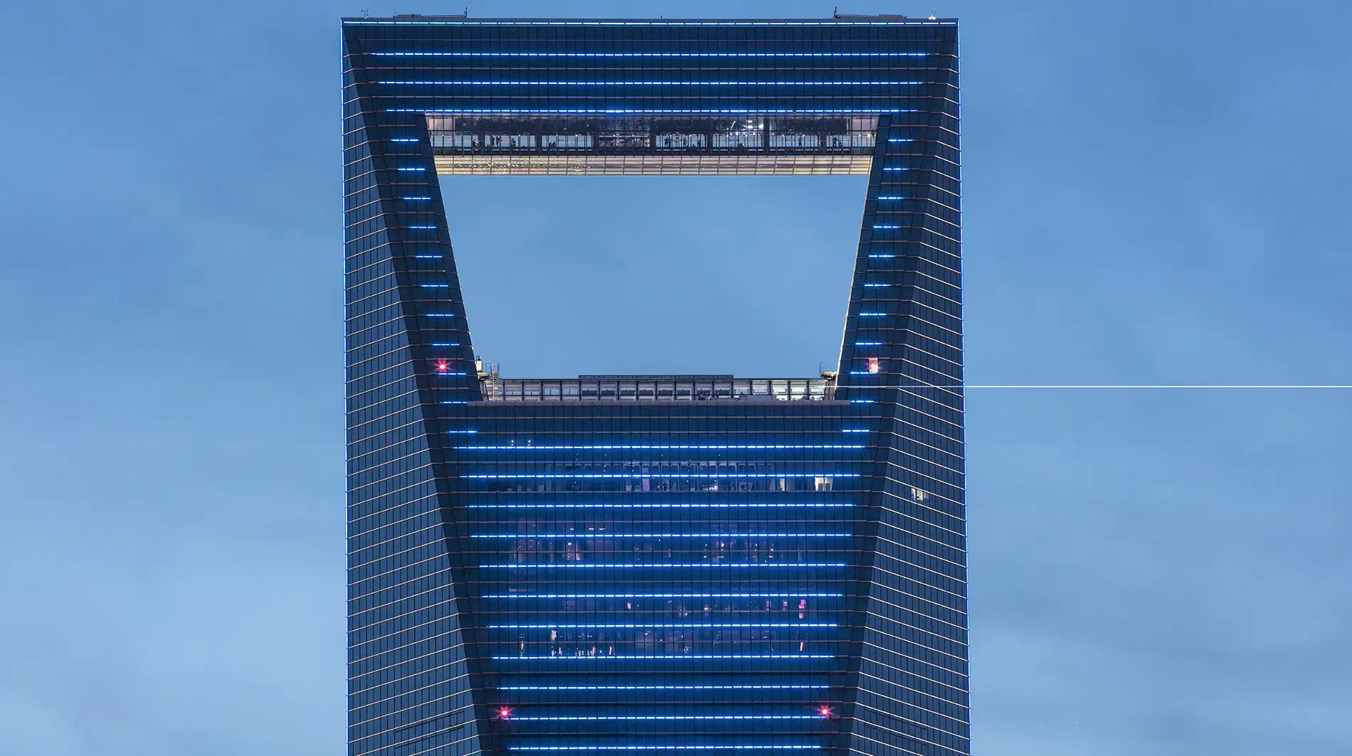 Uno de los hoteles más emblemáticos de Shanghái: Park Hyatt Shanghái.