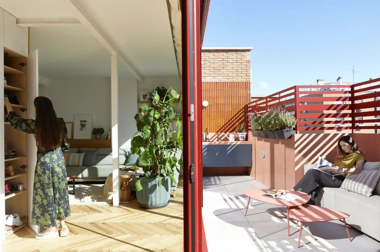 conexion in&out terraza y zona de dia