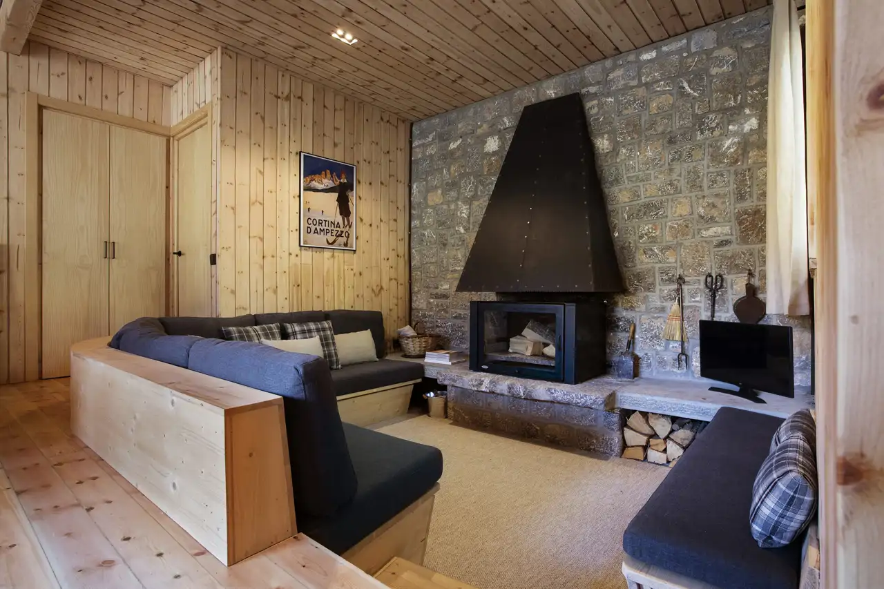 Casa madera montaña