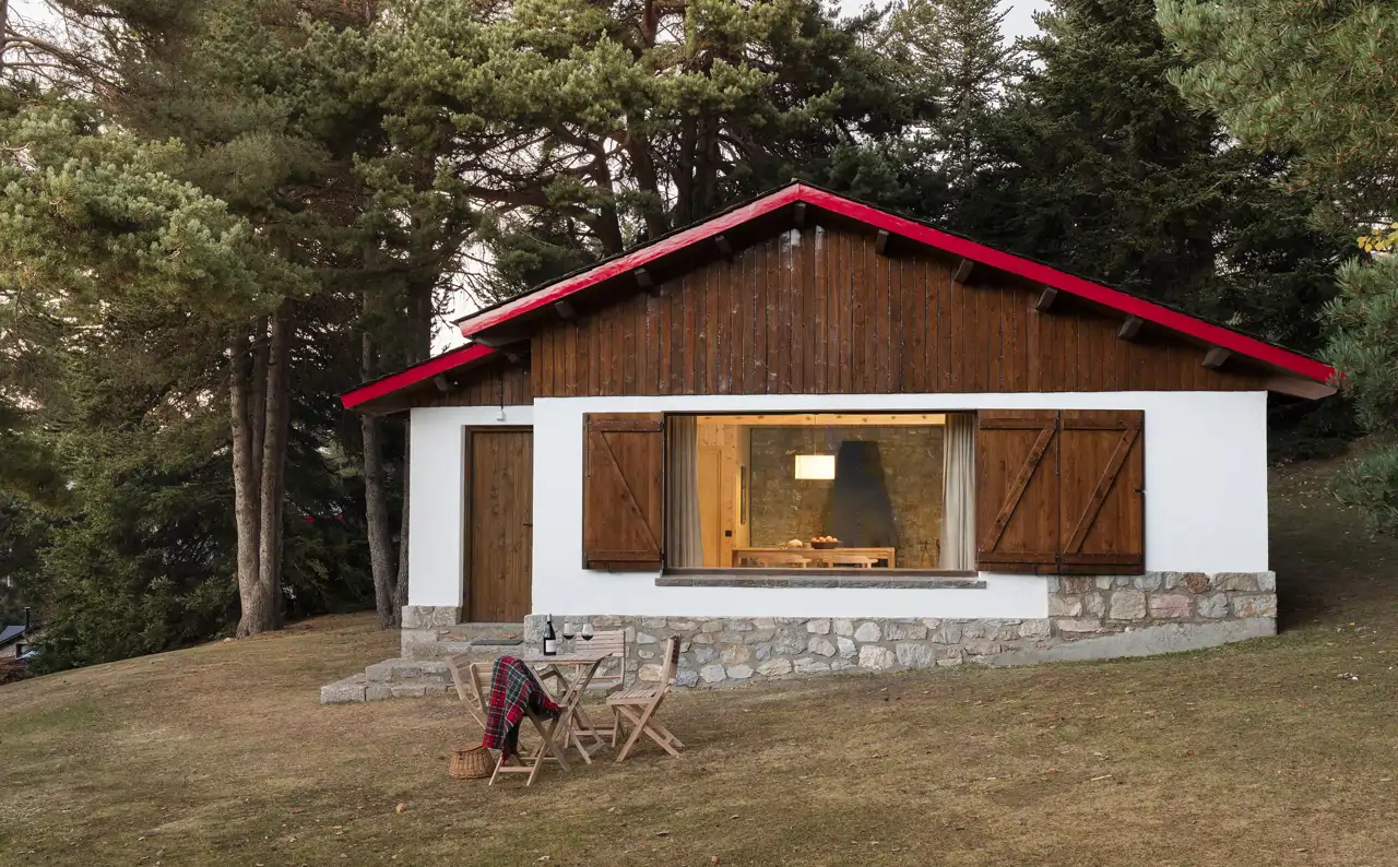 Casa madera montaña