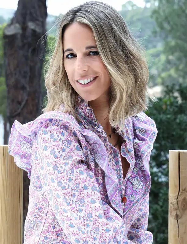 Alejandra Pombo, interiorista: "Me gusta la idea de recorrer el dormitorio en 360º. Al poner la cama en el centro, se convierte en una isla tranquila"