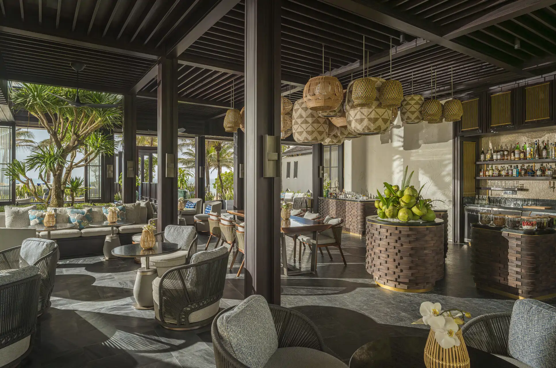 La Sen, el bistró de Four Seasons Resort The Nam Hai. 