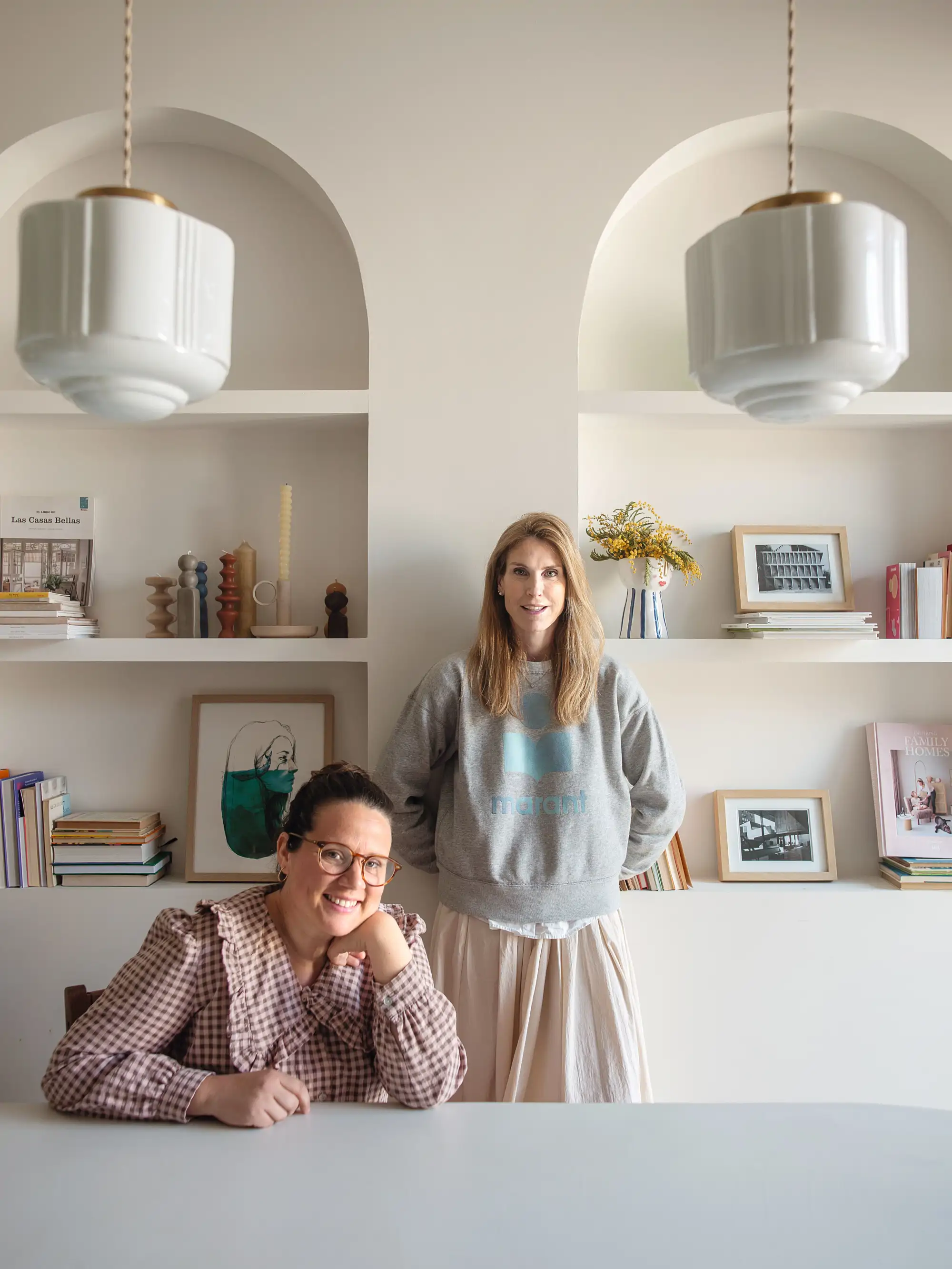 La creadora de contenidos Esther Martínez y Anna Alegre