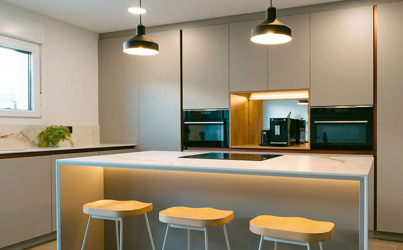 Cocina moderna con isla