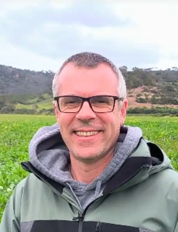 Francesc Font, agricultor: "Esta planta era mi peor pesadilla, mis abuelos me enseñaron a eliminarla, pero ahora la cultivo con orgullo"