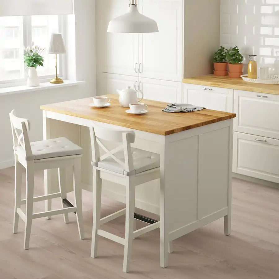 Isla y barra de cocina IKEA